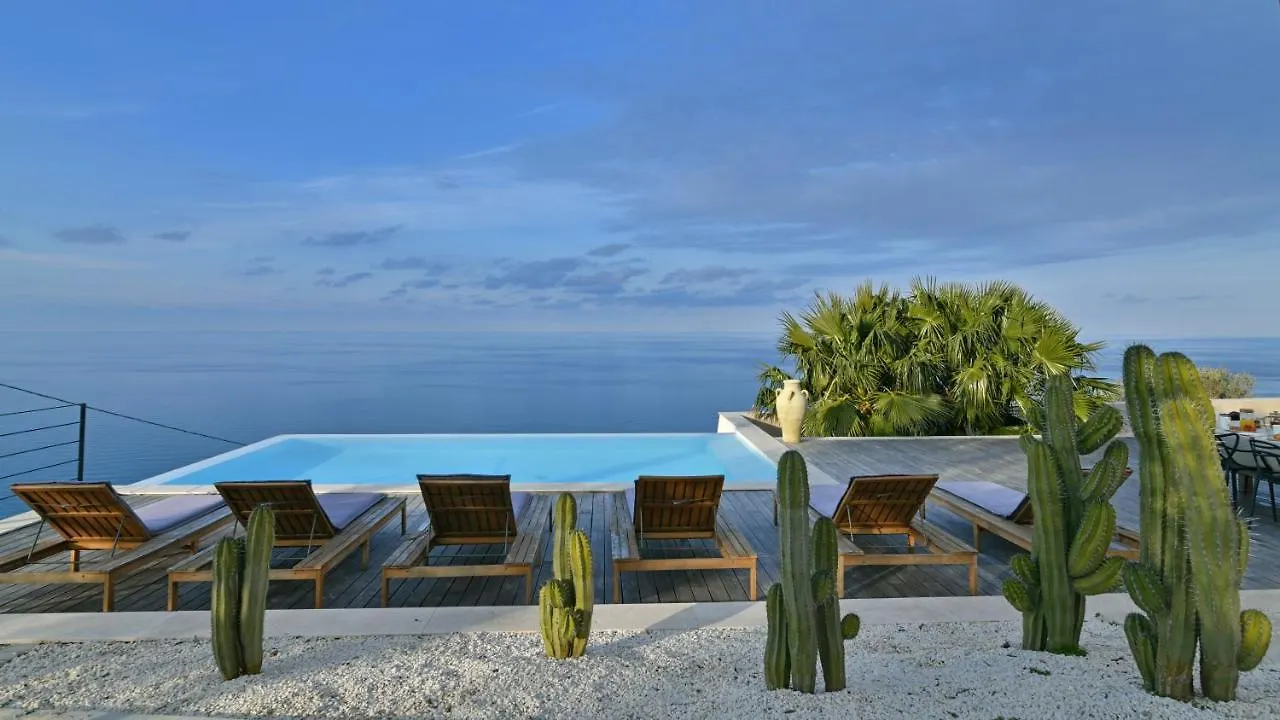 Villa Luna 8, Emma Villas Cefalu Italy